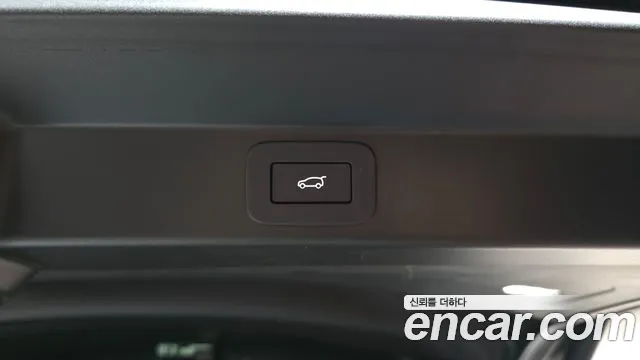 Land Rover Range Rover Sport — Фото автомобиля 4