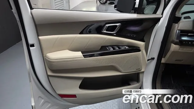 Kia Canival Carnival 4 поколение Бензин 7 мест Hi-Limousine — Фото автомобиля 15