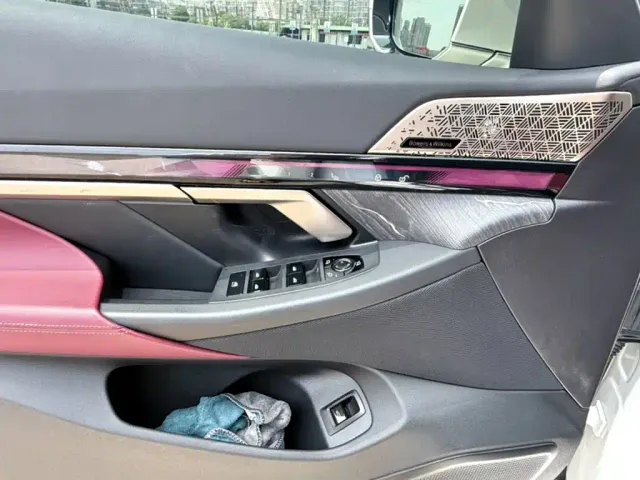 BMW 5 Series — Фото автомобиля 18