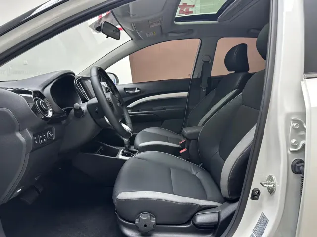 Kia KX1 — Фото автомобиля 4