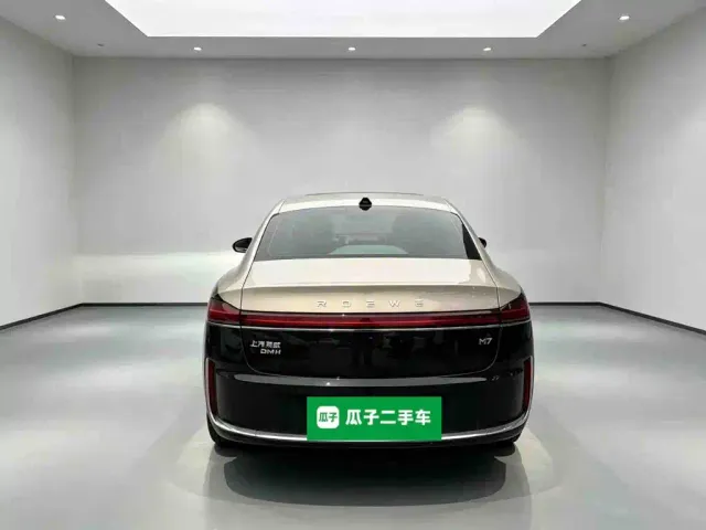 Roewe Roewe M7 DMH 2025 Base — Фото автомобиля 5