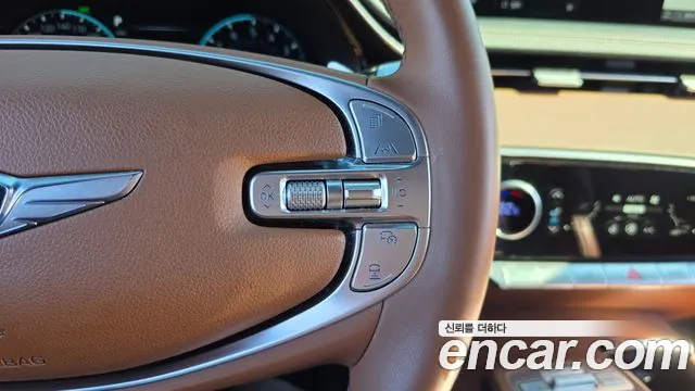 Genesis GV70 — Фото автомобиля 23