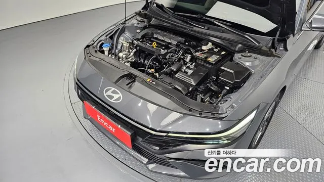 Hyundai Avante CN7 — Фото автомобиля 9