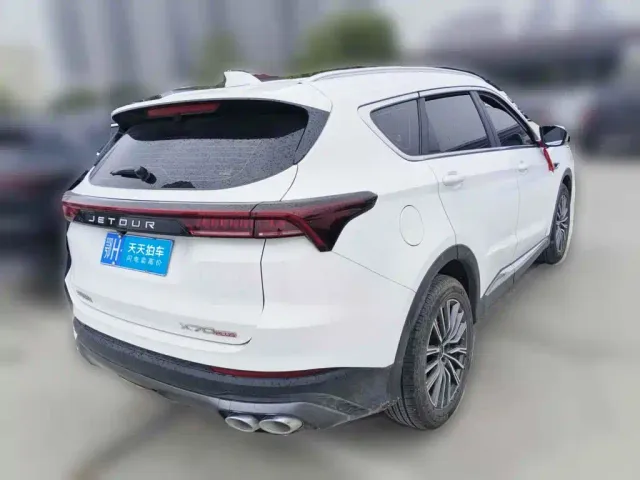 Jetour X70 Plus — Фото автомобиля 2