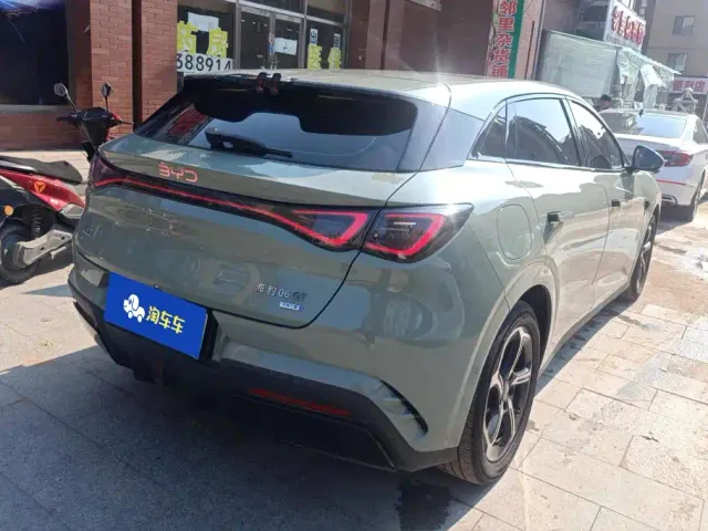 BYD Seal 06 GT — Фото автомобиля 3