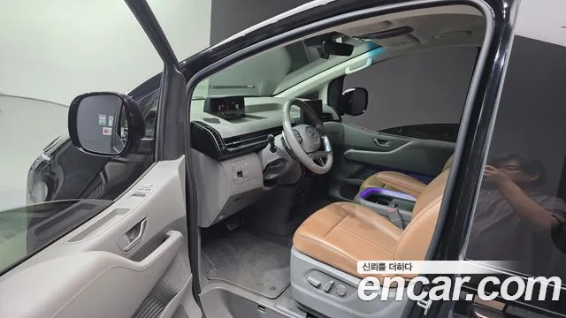 Hyundai Staria — Фото автомобиля 10