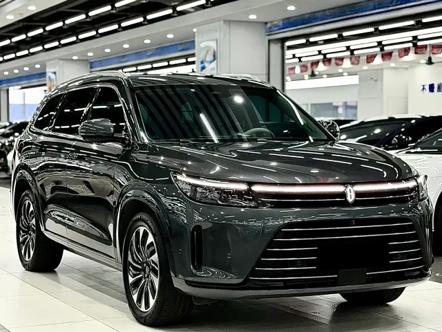 Aito M7 — Фото автомобиля 3