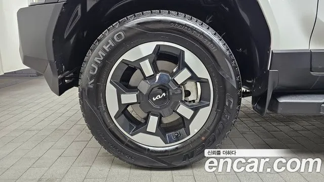 Kia Tasman Tasman 2.5T Бензин 4WD — Фото автомобиля 5