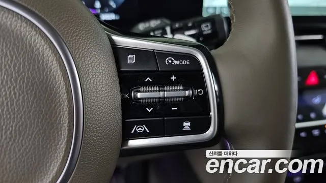 Kia Carnival 4th Gen — Фото автомобиля 23