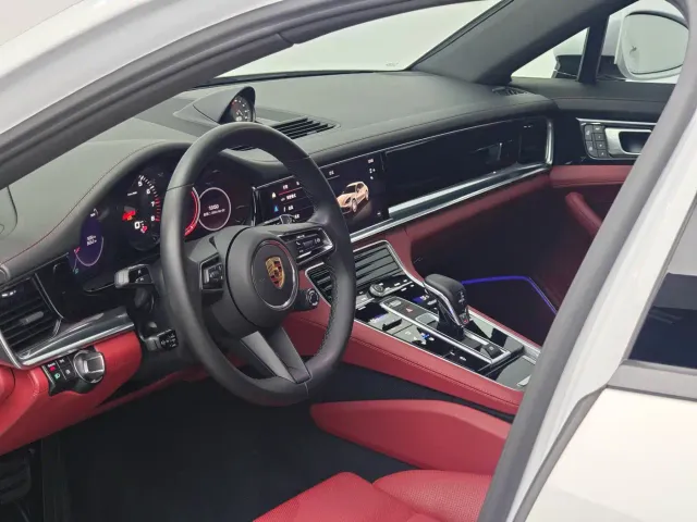 Porsche Panamera — Фото автомобиля 21