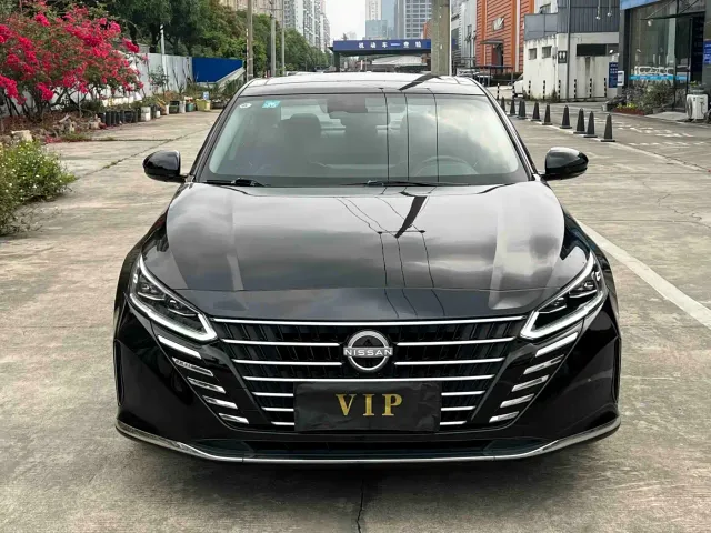 Nissan Teana — Фото автомобиля 2