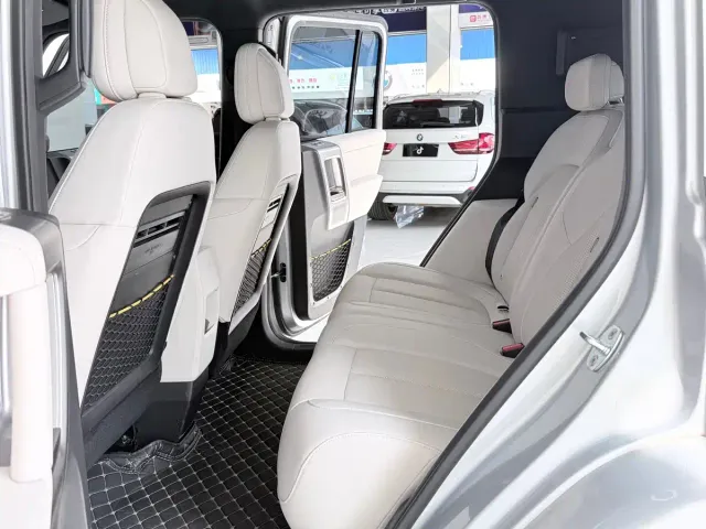 iCAR V23 — Фото автомобиля 6