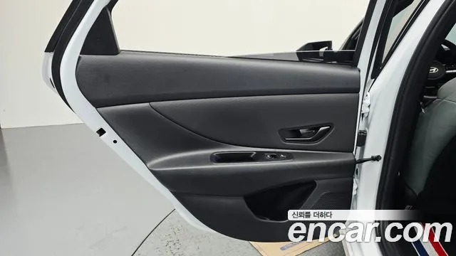 Hyundai AVANTE Новый Avante (CN7) — Фото автомобиля 24