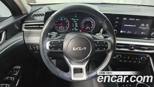 Kia K5 — Фото автомобиля 13
