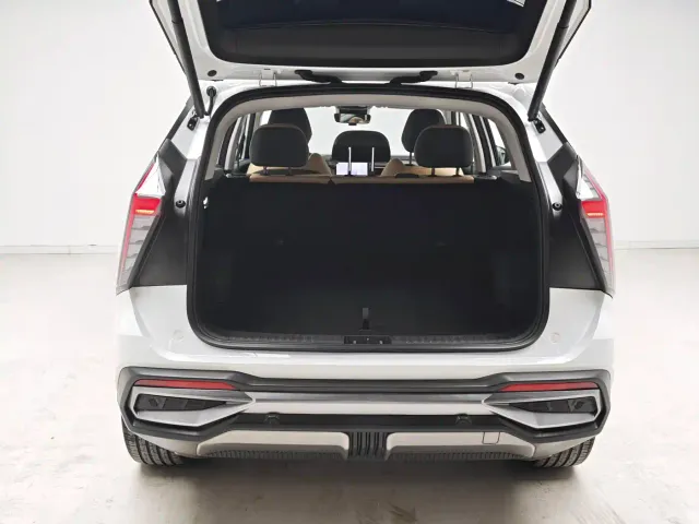 Geely Boyue L — Фото автомобиля 12