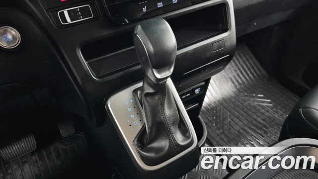 Hyundai Staria — Фото автомобиля 12