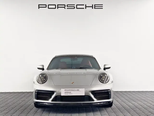 Porsche 911 — Фото автомобиля 2