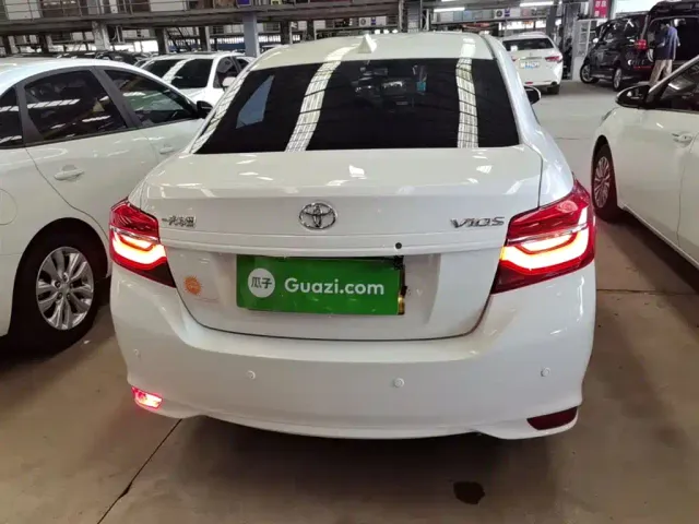 Toyota Vios — Фото автомобиля 5