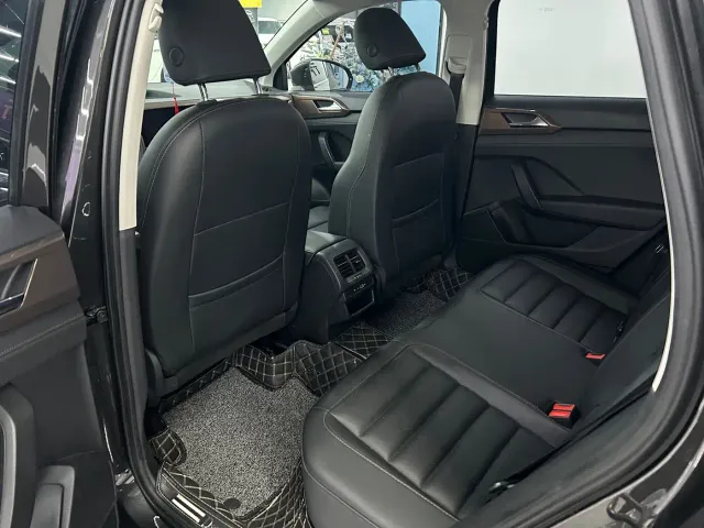Volkswagen Tharu — Фото автомобиля 5