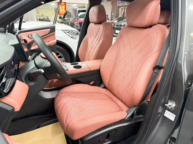 Geely Boyue REV — Фото автомобиля 13