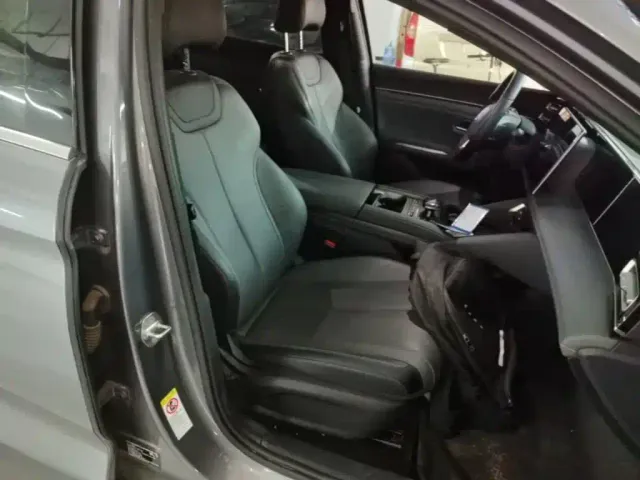 BYD Qin L — Фото автомобиля 24