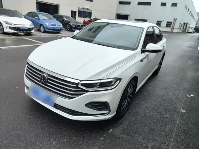 Фотография автомобиля — Volkswagen Lavida