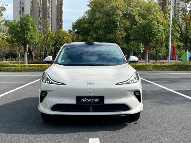 IM Motors LS6 — Фото автомобиля 2