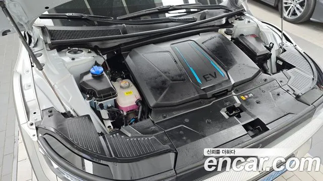 Hyundai Ioniq 5 — Фото автомобиля 6