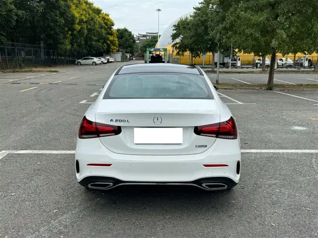 Mercedes-Benz A-Class — Фото автомобиля 12