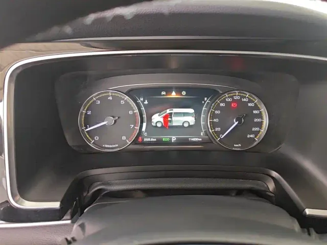 GAC Trumpchi M8 — Фото автомобиля 11
