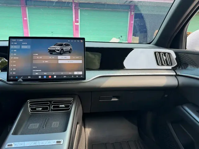 BYD Song Pro — Фото автомобиля 13