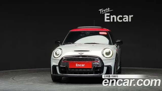 Mini Cooper — Фото автомобиля 3