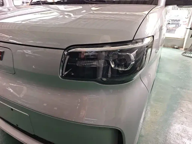 Wuling Zhiguang NEV — Фото автомобиля 17
