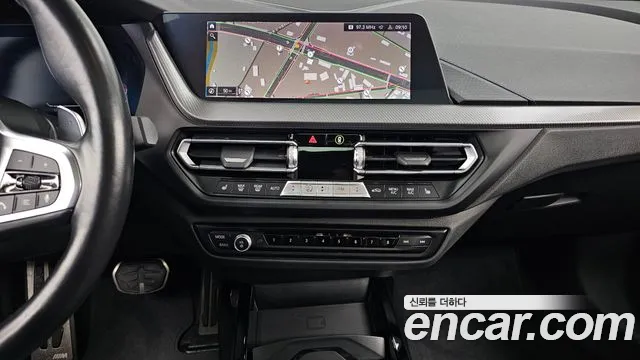 BMW 2 Series F44 — Фото автомобиля 15