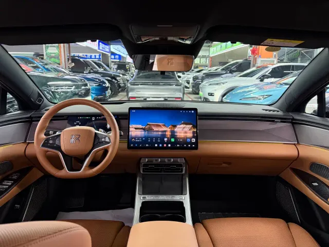 BYD Han L — Фото автомобиля 9