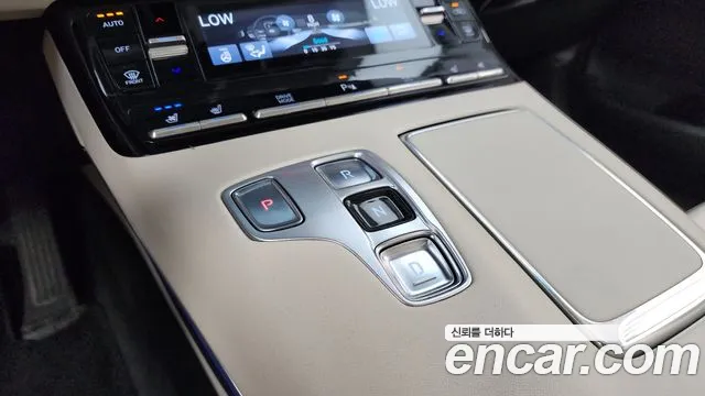 Hyundai Grandeur Новый Grandeur IG — Фото автомобиля 8