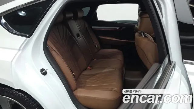 Genesis G80 Бензин 2.5 турбо 2WD — Фото автомобиля 11