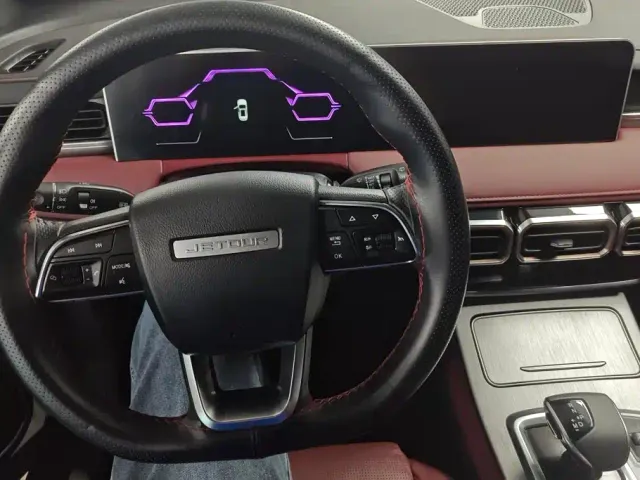 Jetour X70 Plus — Фото автомобиля 12