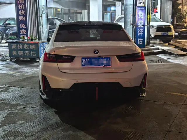 BMW 3 Series — Фото автомобиля 8