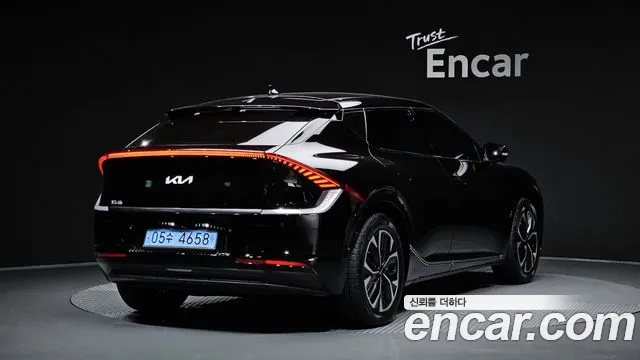 Kia EV6 Long Range — Фото автомобиля 2