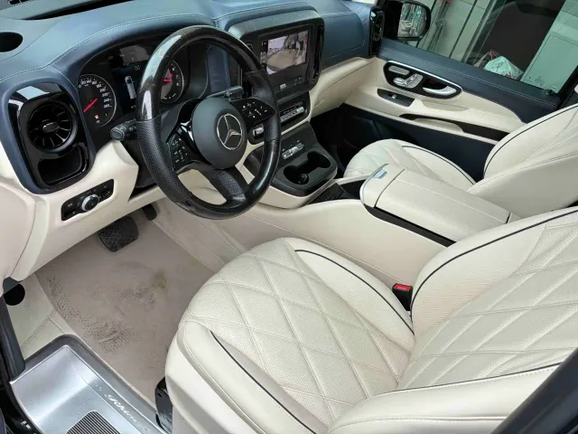 Rhein Auto Rhein Traveler — Фото автомобиля 6