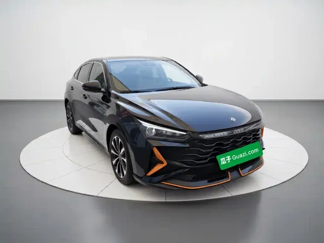 Dongfeng Yixuan — Фото автомобиля 23