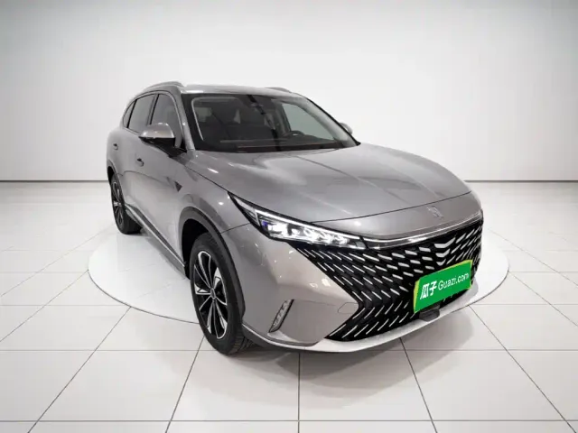 Roewe RX5 — Фото автомобиля 3