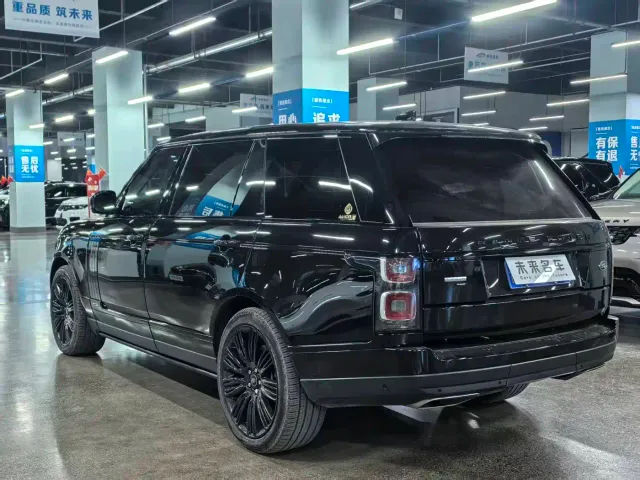 Land Rover Range Rover — Фото автомобиля 11