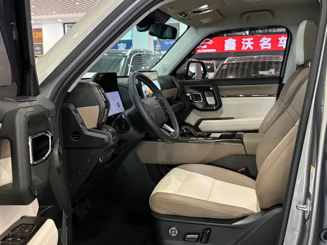 Haval Big Dog — Фото автомобиля 6