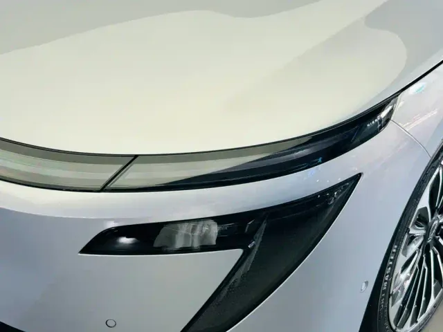 Nissan N7 — Фото автомобиля 11