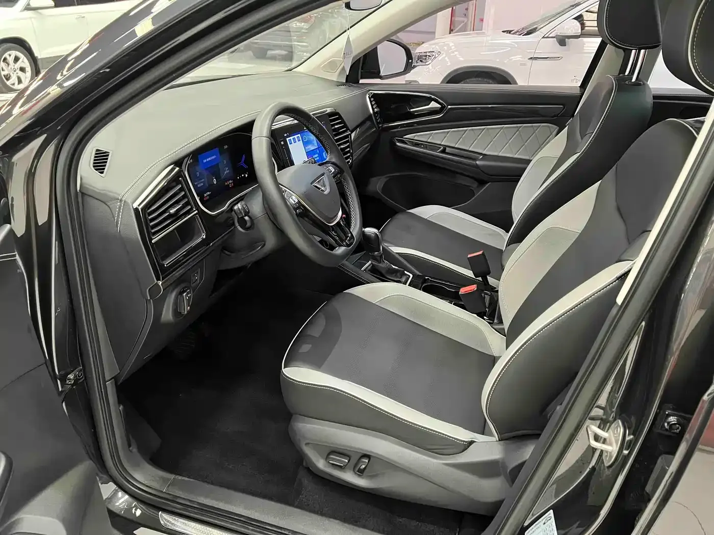 Jetta Jetta VS7 2022 280TSI Automatic Highlight Glory Edition — Фото автомобиля 7