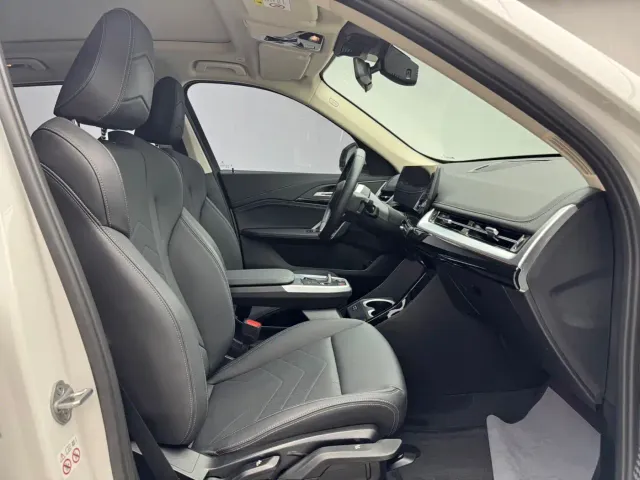 BMW X1 — Фото автомобиля 9