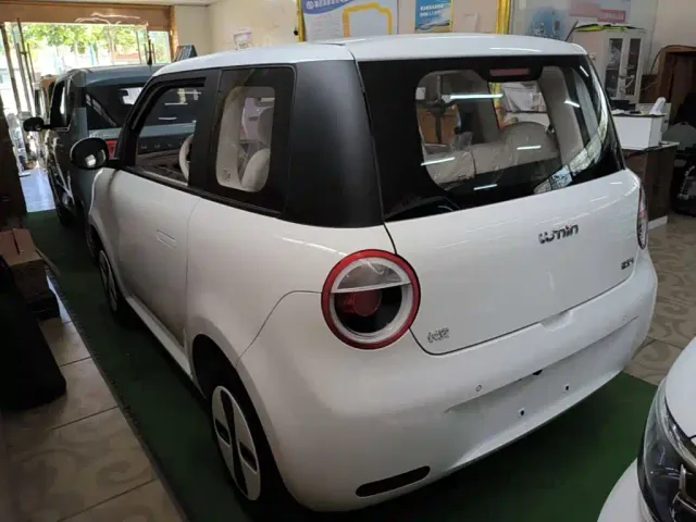 Changan Lumin — Фото автомобиля 4