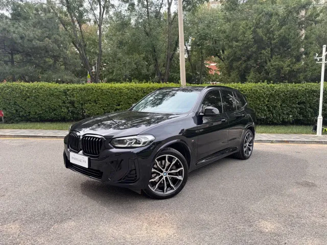 Фотография автомобиля — BMW X3